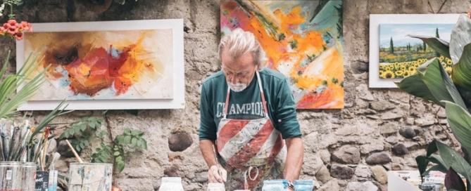 urna postavka za delo upokojencev